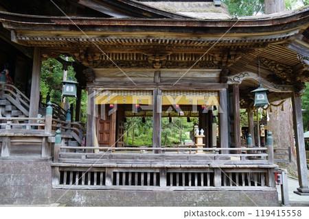 日本最複雜的屋頂神社：岡田神社與大瀧神社 119415558