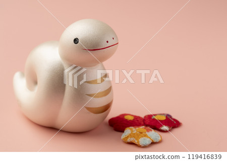 蛇年生肖蛇雕像 蛇雕像 白蛇雕像 119416839