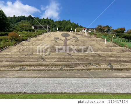 宮瀨湖畔花園主樓梯 119417124