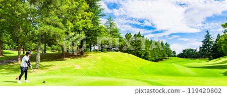 日本女高爾夫球手打高爾夫球[夏季/秋季高爾夫圖片] 119420802
