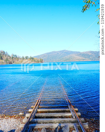 Spectacular view of Hokkaido: The underwater railway track of Lake Tokachi Shikaribetsu 119421939