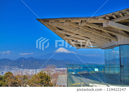 Chubu, Nihondaira, Nihondaira Yume Terrace, a comfortable observation deck with a beautiful view of Mt. Fuji and Suruga Bay, Shizuoka City, Shizuoka Prefecture (1) Chubu, Nihondaira, Nihondaira Yume Terrace, a comfortable observation deck with a beautiful view of Mt. Fuji and Suruga Bay, Shizuoka City, Shizuoka Prefecture (1) 119422247