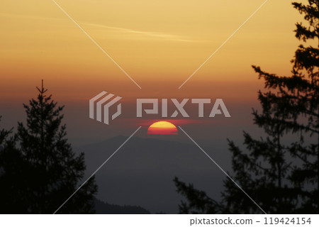 Sunset at Rechelberg mountain in wintertime, Bavaria, Germany 119424154