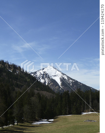 Bodenschneid mountain tour in springtime, Brecherspitze, Bavaria, Germany Bodenschneid mountain tour in springtime, Brecherspitze, Bavaria, Germany 119424170