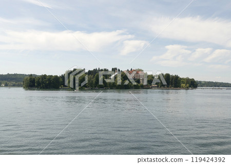Mainau Island in Lake Constance, Germany Mainau Island in Lake Constance, Germany 119424392