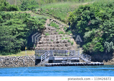 村上海軍駐地島波海道上漂浮的野島城 村上海軍駐地島波海道上漂浮的野島城 119426872