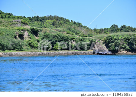 Noshima Castle, floating on the Shimanami Kaido, the castle of the Murakami Navy 119426882