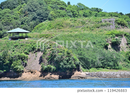 Noshima Castle, floating on the Shimanami Kaido, the castle of the Murakami Navy 119426883