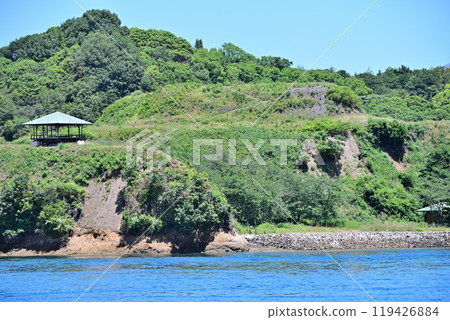 Noshima Castle, floating on the Shimanami Kaido, the castle of the Murakami Navy 119426884