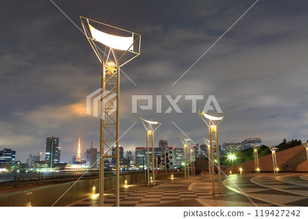 [東京] 從晴海客船碼頭（晴海碼頭公園）看到的東京夜景 119427242