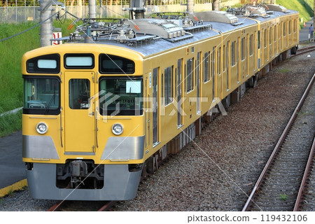 西武線2000系列列車穿越近江鐵道（首次：2024年10月） 119432106