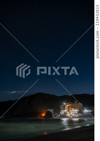 [Shonai scenery] Yura Coast and the starry sky 119432615