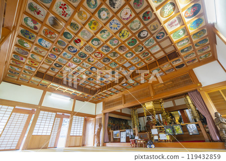 開滿鮮花的大成寺、立花寺的天花板畫（奈良縣飛鳥村） 119432859
