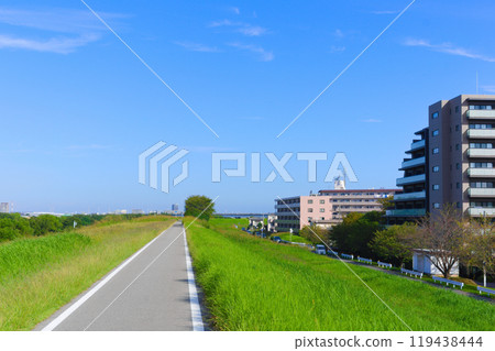 Edogawa Cycling Road, Matsudo City, Chiba Prefecture October 2024 119438444