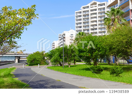 千葉縣浦安市境川河口附近的風景 2024年10月 119438589