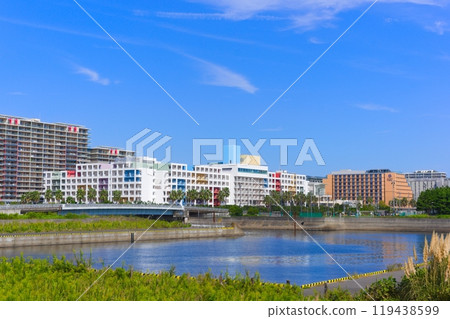 千葉縣浦安市境川河口附近的風景 2024年10月 119438599