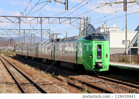 特急丁香789系列 函館本線 深川站 北海道 119439041