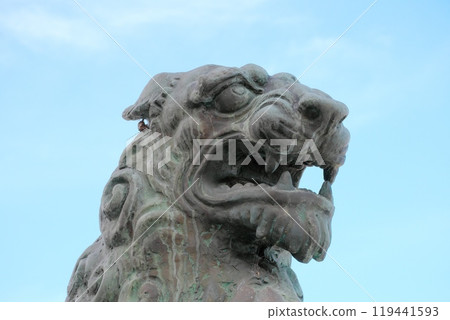 武藏禦岳神社參道上的守護犬 119441593