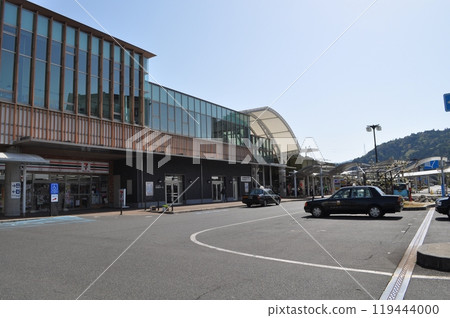 JR西日本山陰本線倉吉站 JR西日本山陰本線倉吉站 119444000