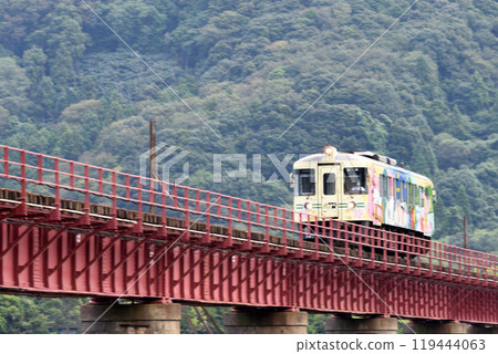 From the left bank of the Yura River on the Kyoto Tango Railway 119444063