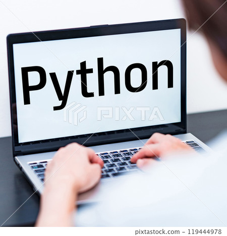 Python 是一種用於使用 PyTorch TensorFlow 進行機器學習的程式語言 119444978
