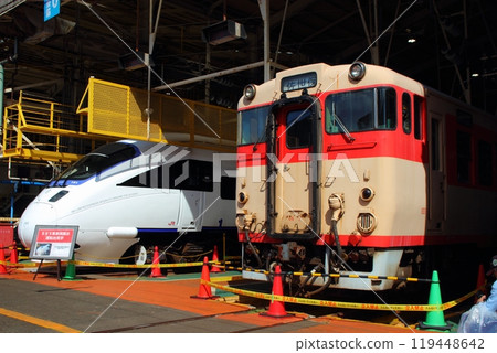 JR九州工廠祭小倉通用車輛中心內燃機車 JR九州工廠祭小倉通用車輛中心內燃機車 119448642