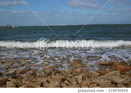 Surging waves 119450950