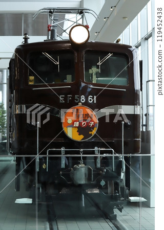 EF58 Odoriko 119452438
