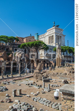 Rome cityscape, capital of Italy Rome cityscape, capital of Italy 119453397