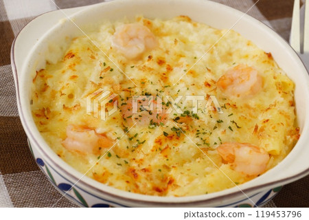 Shrimp gratin 119453796