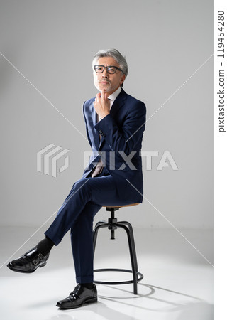 商人白髮採訪 119454280