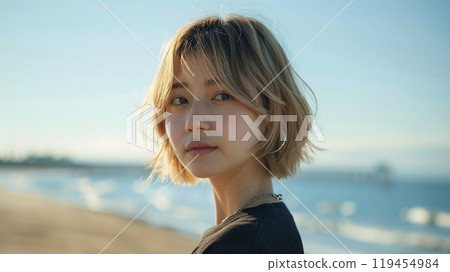 Young woman on the beach 119454984