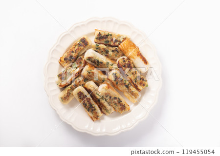 Chikuwa dumplings 119455054