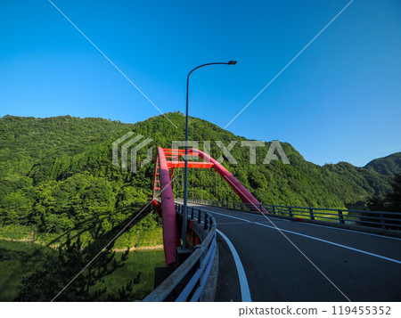 阿布河上的紅橋 119455352
