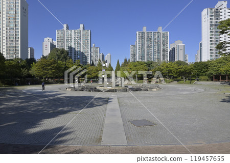 South Korea's new city: the streets of Ilsan 119457655