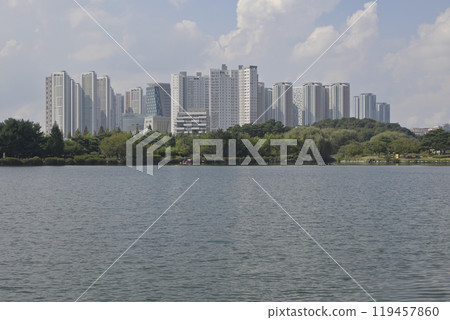 South Korea's new city: the streets of Ilsan 119457860
