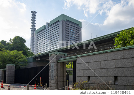 防衛省正門及招牌,假日休息(東京都新宿區市谷本村町) 防衛省正門及招牌,假日休息(東京都新宿區市谷本村町) 119458491