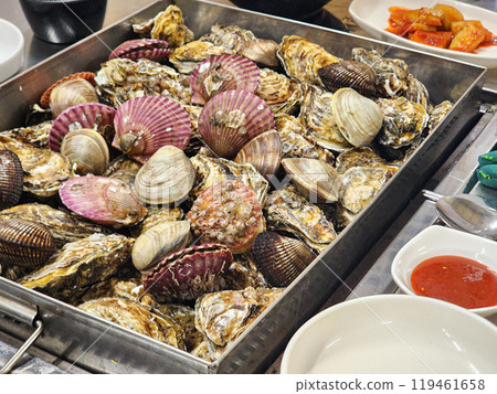 Korean Seafood Food. Steamed oysters and clams Korean Seafood Food. Steamed oysters and clams 119461658