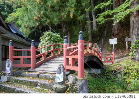 The grounds of Mirokuji Temple, Ryukain Temple, Kashozan, Numata City, Gunma Prefecture. 119466091
