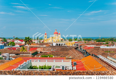 Beautiful panoramic view of the colonial cathedral of Granada from the La Merced church 119466580