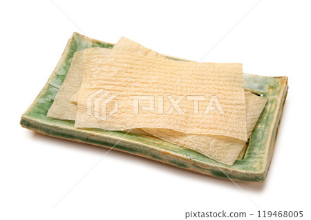 Dried yuba, a traditional Japanese food ingredient Dried yuba, a traditional Japanese food ingredient 119468005