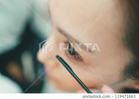 Professional makeup techniques Professional makeup techniques 119471663