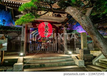 [神奈川縣] 長谷寺的山門和燈籠被點亮 119472545