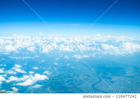 從飛機窗口的風景 119477242