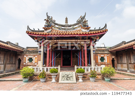 Building view of the Huangxi Academy (Wenchang Temple) in Taichung, Taiwan. The temple worshiped Wenchang Dijun. 119477343