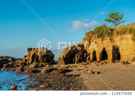 Cape Motoyama, Kuguriiwa, strange rock formations Cape Motoyama, Kuguriiwa, strange rock formations 119477689