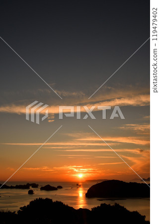 Evening scenery of Kujuku Island 119479402
