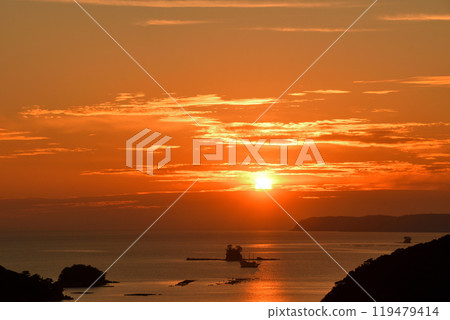 Kujuku島的晚上風景 119479414