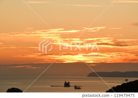 Evening scenery of Kujuku Island 119479475