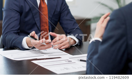 開會的商人的手 119482609